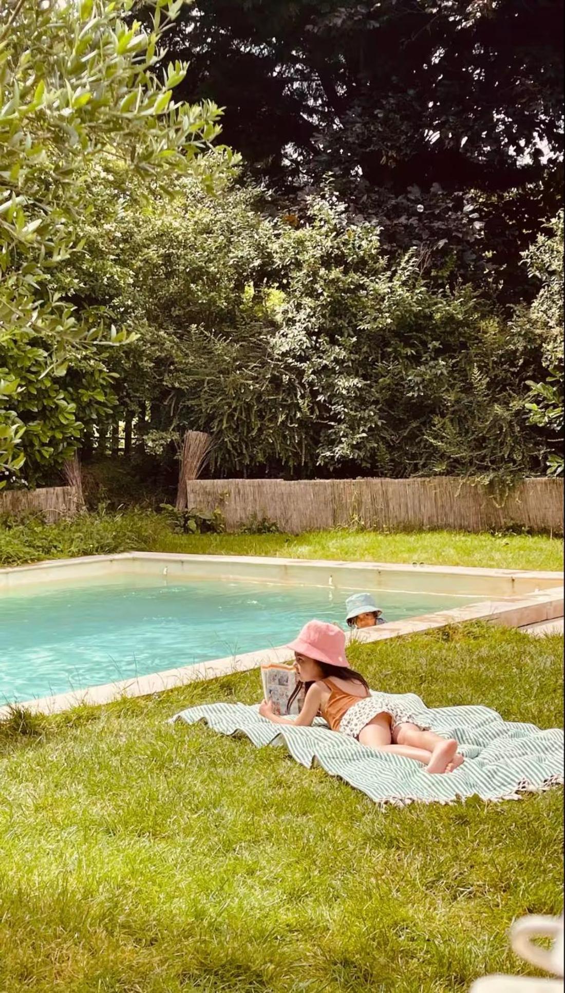 Cottage Normand Avec Sa Grande Piscine Chauffee Toute L Annee Sur Parc Arbore Et Clos En Plein Coeur De La Campagne Adapte Aux Kids Et Dog Friendly Saint-Antonin-de-Sommaire Exterior photo
